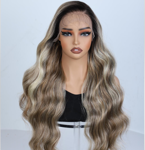 Perruque ondulée en cheveux humains vierges brésiliens de couleur naturelle, non traités, vente en gros de cheveux humains, sans colle, perruque en dentelle de couleur naturelle - Product Image 3