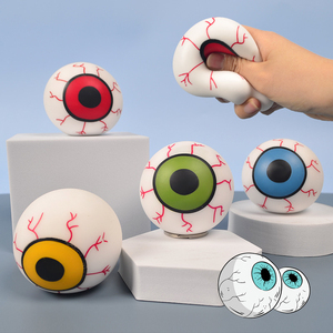Balle anti-stress en TPR en forme d'œil d'horreur, jouet à presser pour Halloween, idéal pour les fêtes, vente en gros - Product Image 4