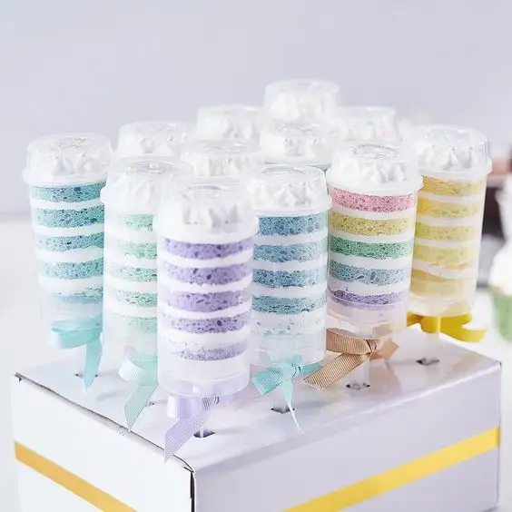 Hot Sales Clear Round Shape Disposable wedding cake decoration Plastic Push-Up Ice Cream Cake Pop And Stand Set Push Pop Shooter