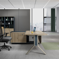 Scrivania Direzionale Moderna Convertibile ed Estensibile in Legno per Uso Computer, Ideale per Manager/Capo