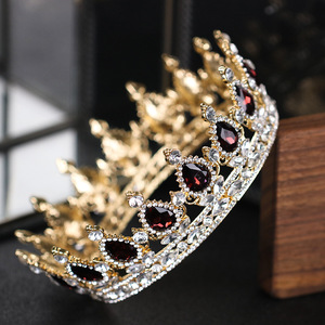 <span class=keywords><strong>Tiara</strong></span> <span class=keywords><strong>e</strong></span> Corona Vintage in Cristallo per Re <span class=keywords><strong>e</strong></span> Regina, Diademi per Uomo/Donna, Ornamenti per Capelli per Concorsi di Bellezza, Accessori per Capelli da Matrimonio - Product Image 4