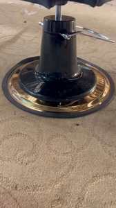 Sillón de Barbería y Salón de Belleza, Hidráulico, Reclinable, Giratorio y Ajustable para Corte de Cabello y Masajes - Product Image 6