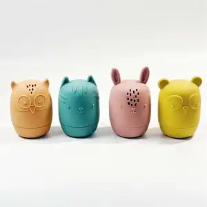 Nouveaux jouets pour enfants jouets pour bébés et tout-petits en forme de petit animal 4 pièces série océan ensemble de jouets de bain en silicone pour bébé de 6 à 12 mois