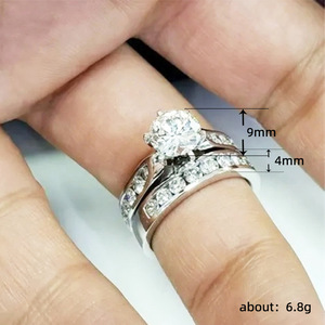 Anello Semplice con Zirconi per Donne, Elegante Gioiello da Dito alla Moda - Product Image 4