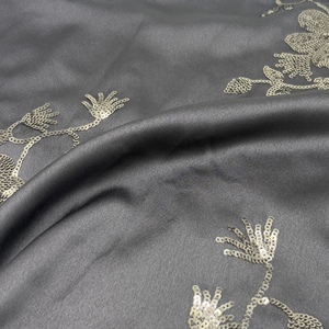 Hữu cơ 100% Polyester 92gsm thời trang sequin Thủ Công-chất liệu satin đàn hồi với hoa văn - Product Image 4