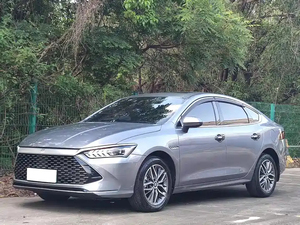 Coches usados baratos de China 2023 Qin PLUS DM-i 120KM Leading, coches de segunda mano en venta, bajo consumo de combustible, vehículos eléctricos familiares usados, exportación global - Product Image 1