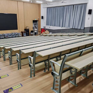 Fabriqué en Chine en alliage d'aluminium pied planche de bois coussin de siège dossier design salle de classe universitaire <span class=keywords><strong>avec</strong></span> rangée de bureaux et de chaises - Product Image 4