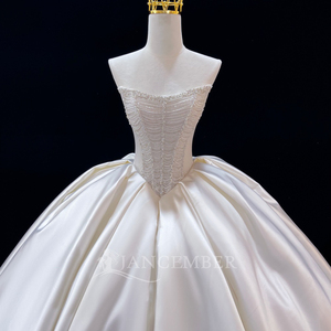 JFH152 Vestido de Novia de Satén sin Tirantes con Cola, Estilo Princesa - Product Image 3