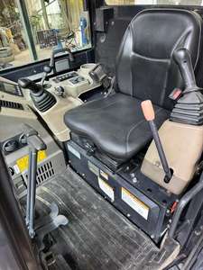 Pelle d'occasion Yanmar ViO55 Mini pelle hydraulique sur chenilles Matériel de construction en bon état en vente bon marché - Product Image 6