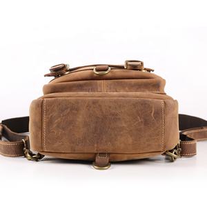 CHANGRONG personnalisé Crazy Horse en <span class=keywords><strong>cuir</strong></span> véritable sac à dos pour hommes Vintage Fashion Style - Product Image 4