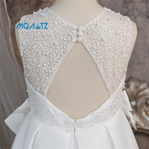 MQATZ <span class=keywords><strong>Eleganti</strong></span> Abiti Floreali di Lusso per Bambine, <span class=keywords><strong>Vestiti</strong></span> da Cerimonia Bianchi con Schiena Scoperta e Decorazioni in Pizzo - Product Image 6