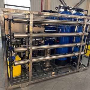 Système de traitement d'eau RO en acier inoxydable de 1000 litres par heure, moteur, garantie 1 an pour la filtration d'eau potable pure - Product Image 1