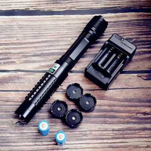 KP Multipack Juego de Punteros Láser 4 en 1 Rojo Verde Púrpura Azul 1000m Compacto y Portátil, Incluye Pilas - Product Image 1