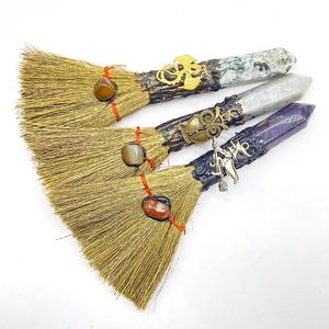 Artisanat folklorique Quartz clair cristaux de Besom magiques sculpture améthyste artisanat <span class=keywords><strong>balai</strong></span> de sorcière pour l'énergie - Product Image 6
