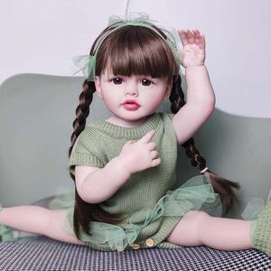 Poupée réaliste pour filles de <span class=keywords><strong>3</strong></span> <span class=keywords><strong>ans</strong></span> et plus, anatomiquement correcte, jouet de jeu de rôle, poupée de mode, boîte cadeau - Product Image 2