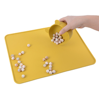 Nouveau produit 2026 : Tapis de table rectangulaire en silicone antidérapant et épais, idéal pour sécher la vaisselle, la cuisson et les repas de bébé.