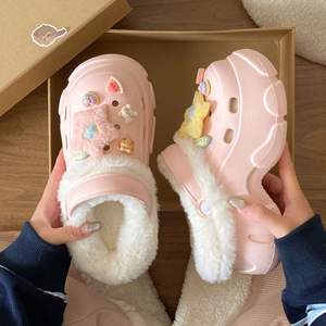 รองเท้าแตะแบบสวมครึ่งเท้าบุขนแกะสำหรับผู้หญิง รุ่นใหม่ประจำปี 2025 สำหรับฤดูใบไม้ผลิ ฤดูใบไม้ร่วง ฤดูหนาว พื้นหนาสองชั้น ทำจากผ้าขนสัตว์และผ้าฝ้าย อุ่นสบาย เหมาะสำหรับใส่กลางแจ้ง - Product Image 4