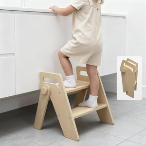 Sgabello per WC Pieghevole in Legno a 2 Gradini per Bambini, Design Moderno per Uso Domestico e in Cucina, Aiuto per l'Addestramento al Vasino - Product Image 1