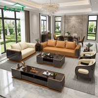 Canapé sectionnel Chesterfield de luxe en cuir véritable, mobilier design pour projets Majlis, villas et manoirs, ensemble de salon