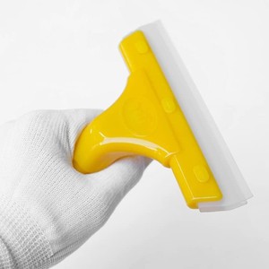 Qili ABS <span class=keywords><strong>Silicone</strong></span> gạt nước bền vật liệu nhựa Vinyl nước băng scraper dải cao su - Product Image 5