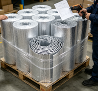 Barrière thermique réfléchissante moderne en aluminium et feuille de bulles PE à haute valeur R (10,5 k/W) pour entrepôt, résistant au feu