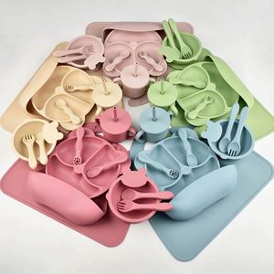 Nuevo Juego de Vajilla Infantil de Silicona con Forma de Animales, Plato, Tenedor, Cuchara, Tazón con Succión, Apto para Lavavajillas - Product Image 4