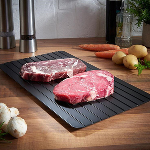 Plateau <span class=keywords><strong>de</strong></span> décongélation <span class=keywords><strong>rapide</strong></span> en aluminium populaire pour la viande, planche <span class=keywords><strong>de</strong></span> décongélation <span class=keywords><strong>rapide</strong></span> pour la cuisine, <span class=keywords><strong>plaque</strong></span> <span class=keywords><strong>de</strong></span> décongélation <span class=keywords><strong>rapide</strong></span> pour steak congelé - Product Image 5