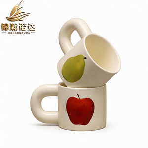 Taza de Café de Cerámica Retro con Diseño de Manzana y Pera Pintada a Mano, Taza de Porcelana para el Hogar y la Cocina - Product Image 1