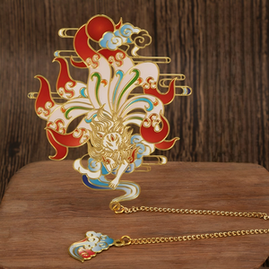 Marcapáginas de metal hueco esmaltado estilo chino con diseño de ciervo mitológico de Dunhuang - Product Image 4