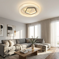 Luminaire LED décoratif minimaliste, forme halo unique, plafonnier avec centre géométrique texturé, idéal pour les maisons et appartements neufs.