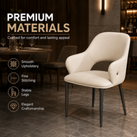 Fauteuil de salle à manger moderne à dossier haut, rembourré, avec accoudoirs incurvés crème et pieds en métal noir pour hôtel et restaurant