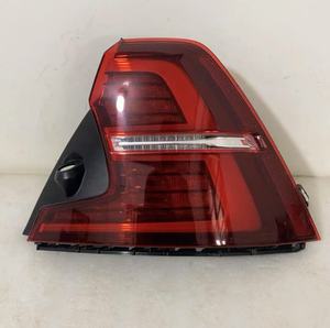 Fari Posteriori Originali Usati di Alta Qualità per Volvo S60, Consegna Rapida - Product Image 2
