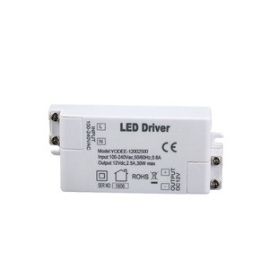 Alimentation électrique à tension constante Yudi Led Driver 12V 30W pour bande lumineuse de placard ou armoire, usage intérieur - Product Image 2