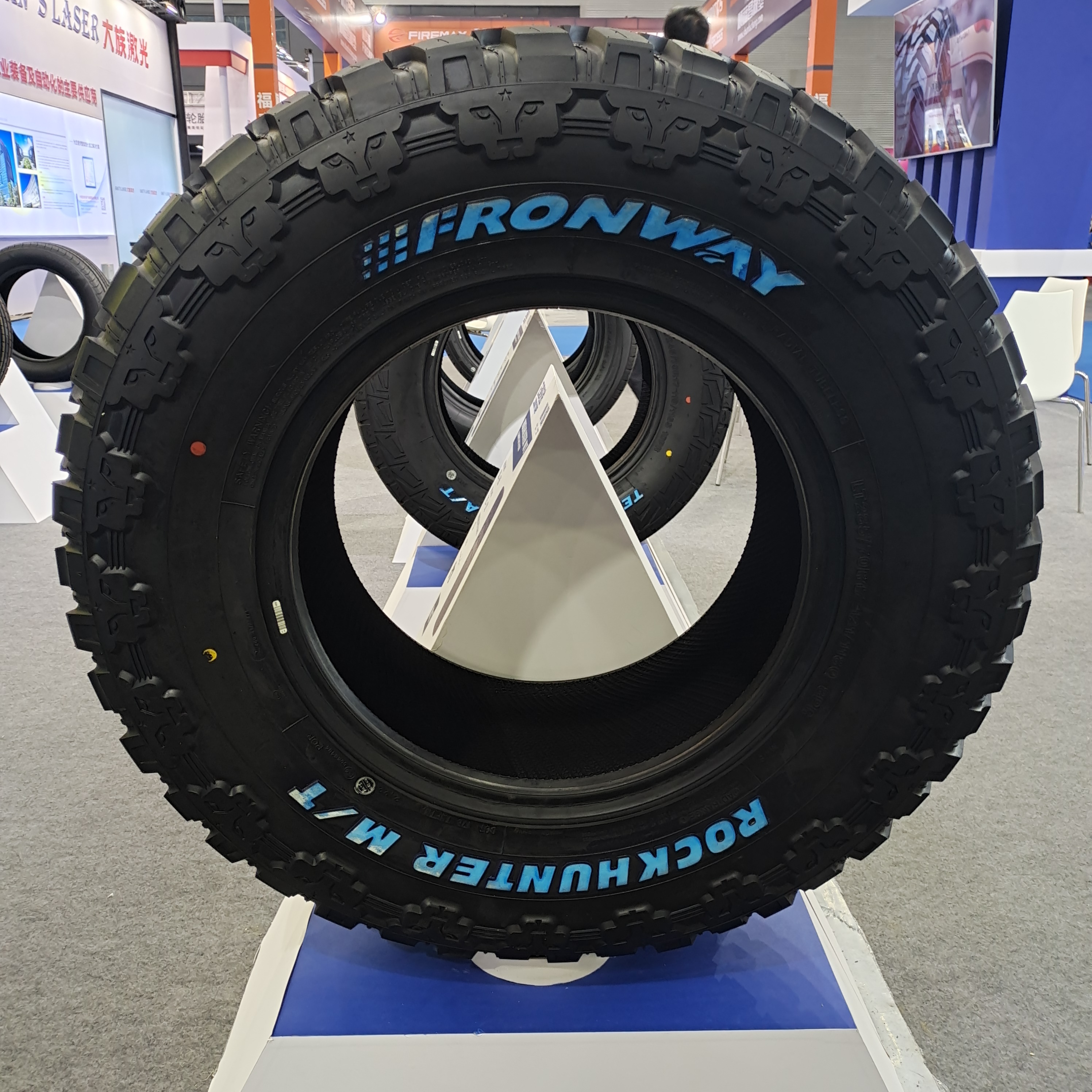 FRONWAY/ZMAX MT 235/85R16 新品車両用タイヤ 235mm幅 SUV対応 806mm 外径