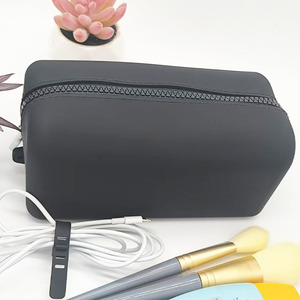 Sac à main zippé de haute qualité pour femme, motif bonbons, style mode, pochette de rangement personnalisée pour pinceaux, porte-monnaie, porte-cartes - Product Image 4