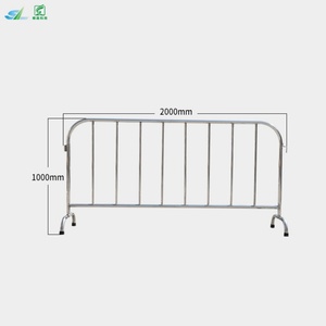 Barrière de circulation durable en acier inoxydable 201 de 2000*1000mm, réflecteur prismatique haute intensité pour la circulation routière extérieure - Product Image 4