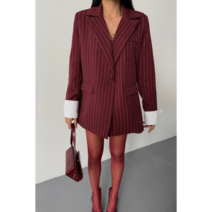 Blouson Bomber Matelassé en Satin Bordeaux pour Femme/Fille, à Bouton Unique, Motif Rayé, Poignets Ecru – Technique Broderie, Collection Automne - Product Image 4