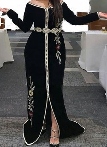 Robe longue Lehenga Choli pour femmes ATIYA LIBAS, travail de perles de verre et de pierres, matière acétate, tenue ethnique indienne et pakistanaise pour les fêtes - Product Image 2