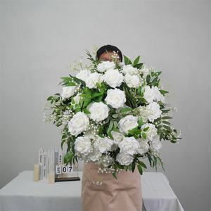 Boules de fleurs artificielles en soie vertes, style Forêt Fraîche, pour centres de table, décoration florale de mariage, vente en gros - Product Image 3