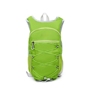 Zaino da <span class=keywords><strong>Trekking</strong></span> 20L Leggero e Resistente in Nylon con Copri Bastoncini Riflettente per Campeggio ed Escursionismo - Product Image 1