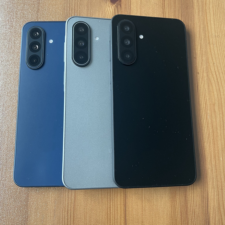 mobile phone samsung a17