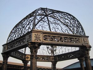 Châu Âu Hiện Đại La Mã Phong Cách Trang Trí Sân Vườn Rèn Sắt Gazebo Thiết Kế Trang Trí Ngoài Trời Thép Pergola Mái Vòm Sắt Thiết Kế - Product Image 2