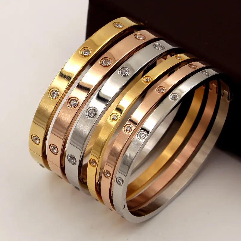 Keine trüben Marken Mädchen Schmuck Armband und Ring Set Edelstahl Frauen Manschette Schraube Armbänder Gold Armreif