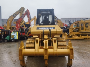 รถดันดินมือสอง Caterpillar CAT D6G ราคาถูก สภาพดี เครื่องยนต์ใช้งานได้ปกติ รถดันดิน CAT D6G สภาพดี - Product Image 3
