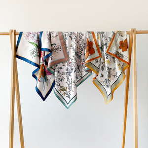Premium Quality 70x70cm Double Sided Twill <b>Silk</b> <b>Scarf</b> for Spring Autumn Fashion Accessorizing - Product Image 3