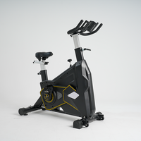 Vélo de spinning personnalisable OEM pour les distributeurs de marques de fitness