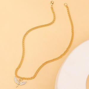 Collier pendentif aile d'ange rétro haut de gamme en or, style hip-hop, bijoux unisexe, chaîne en alliage de zinc, cadeau pour hommes et femmes - Product Image 4