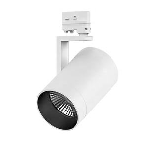Rail lumineux LED réglable avec rotation à 350 degrés et lentilles interchangeables - Product Image 1