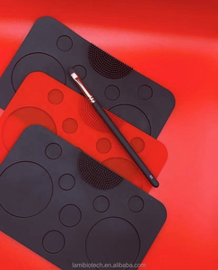 พาเลทซิลิโคนสำหรับยกขนตาและเคลือบคิ้ว Lami ใช้ซ้ำได้ ทนทาน มีตัวอย่างฟรี รับผลิตตามแบบ - Product Image 5