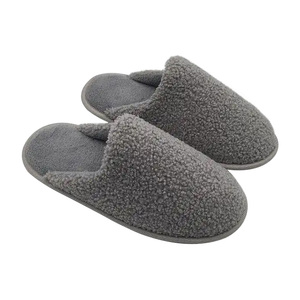 Femmes classique doux floue sans lacet Teddy pantoufles corail polaire doublure confortable mousse à mémoire de forme intérieur maison chaussures - Product Image 1
